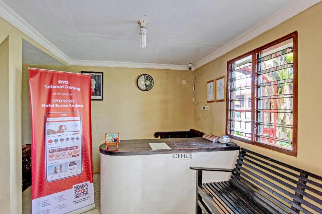 Oyo 91353 Hotel Surya Andesa Klaten Екстер'єр фото
